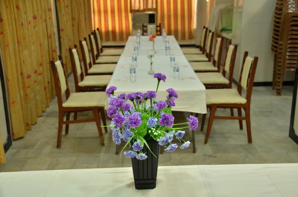 Hotel Aryaas Palayankottai Luaran gambar