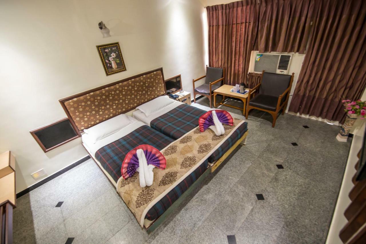 Hotel Aryaas Palayankottai Luaran gambar