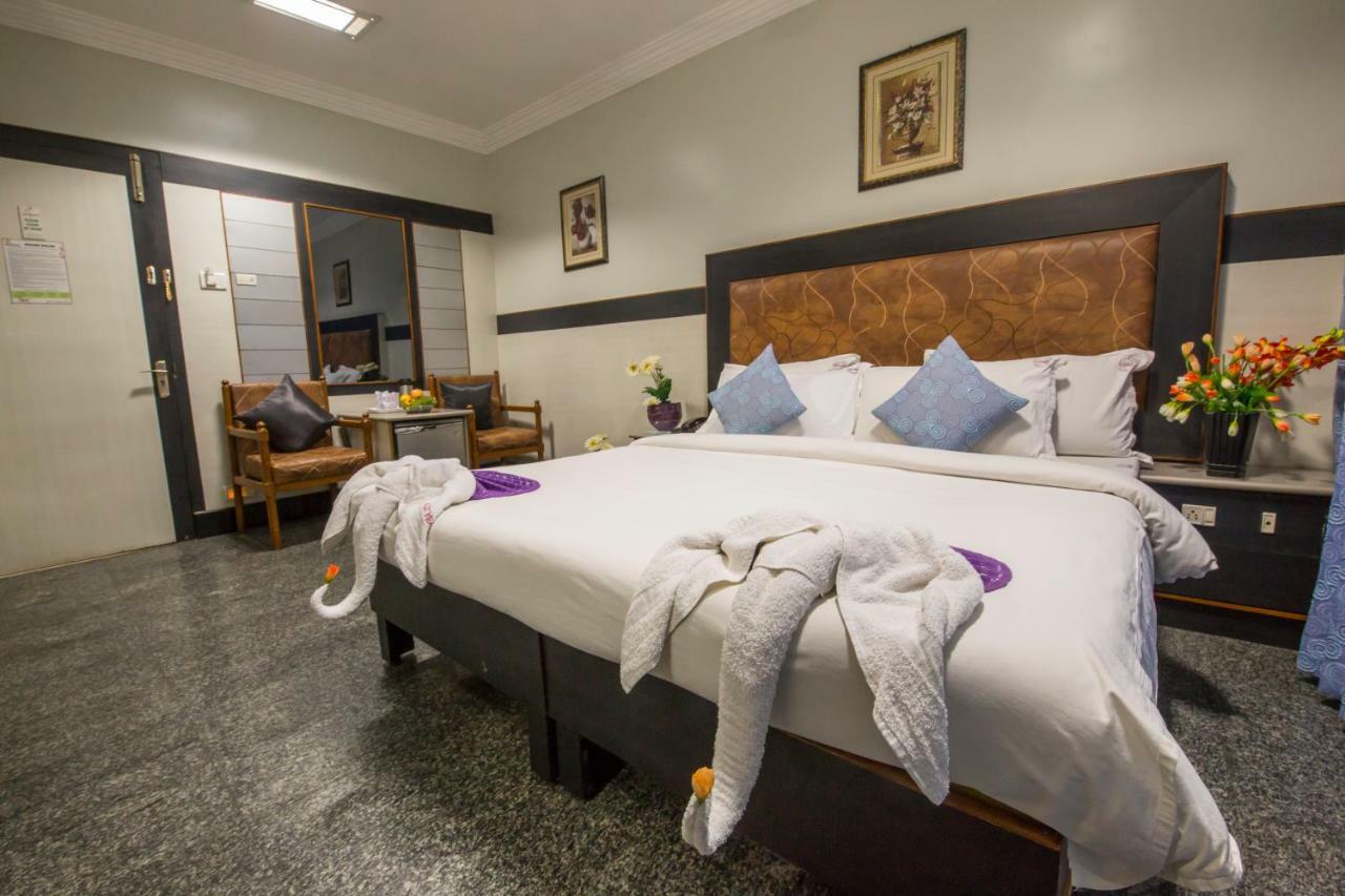 Hotel Aryaas Palayankottai Luaran gambar