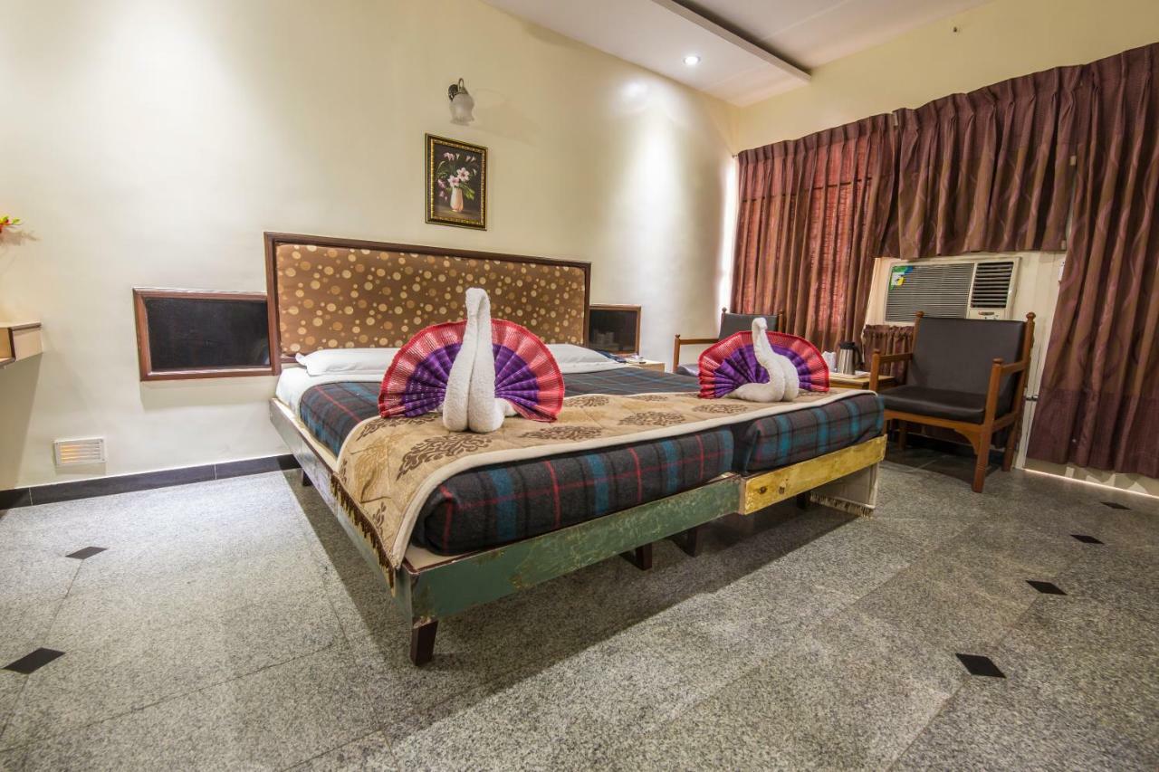 Hotel Aryaas Palayankottai Luaran gambar